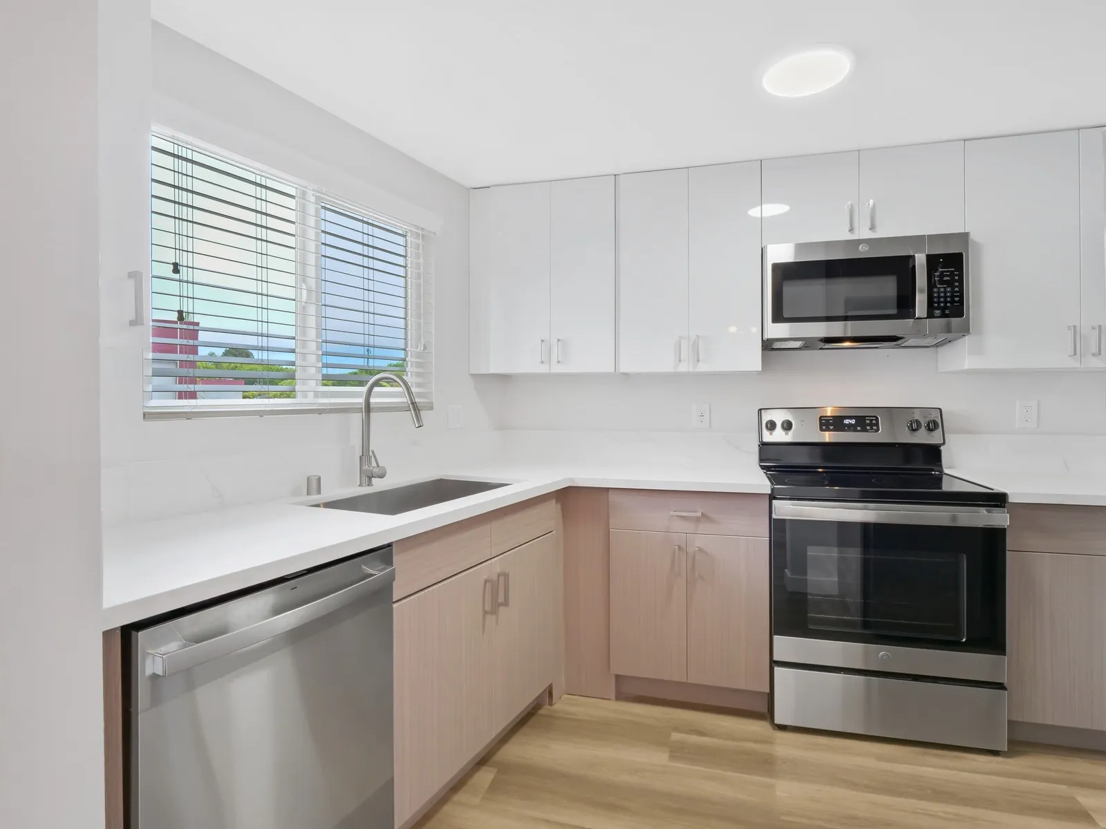 property for rent #21