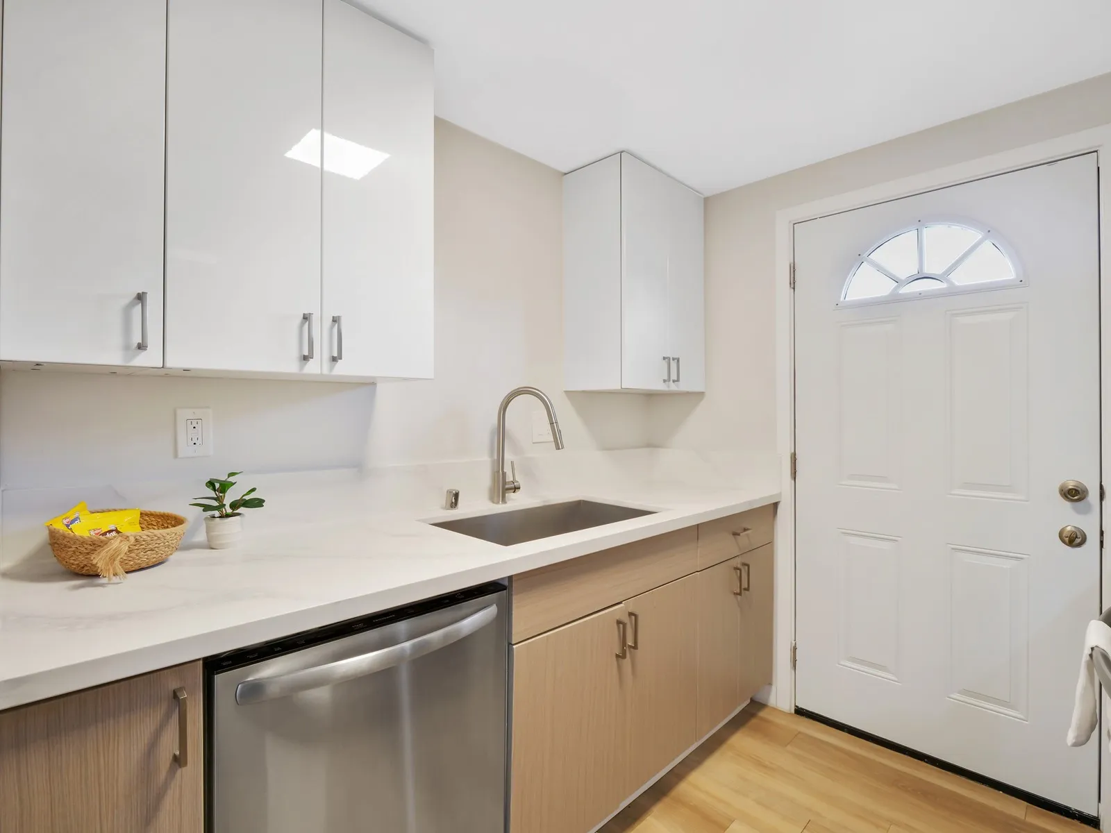 property for rent #23