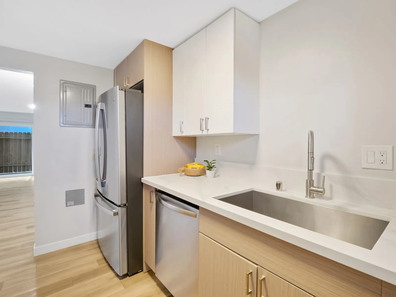 property for rent #19