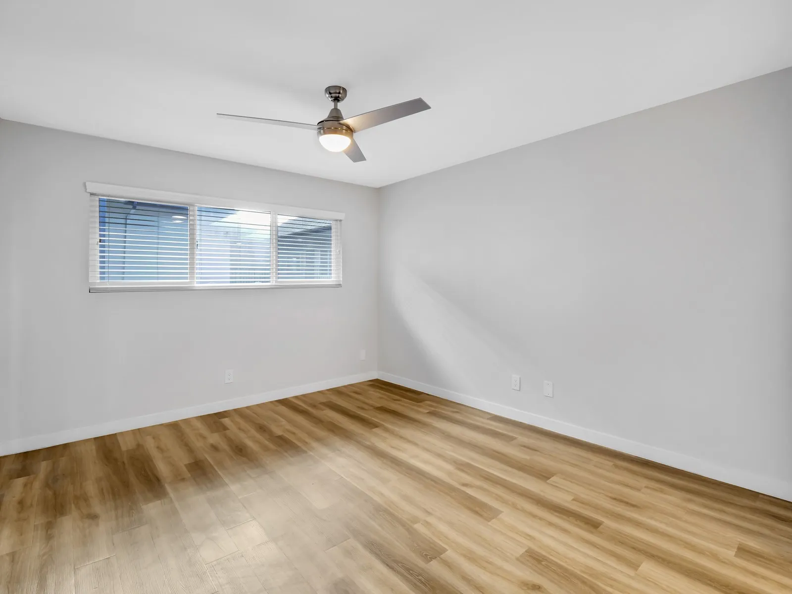 property for rent #30