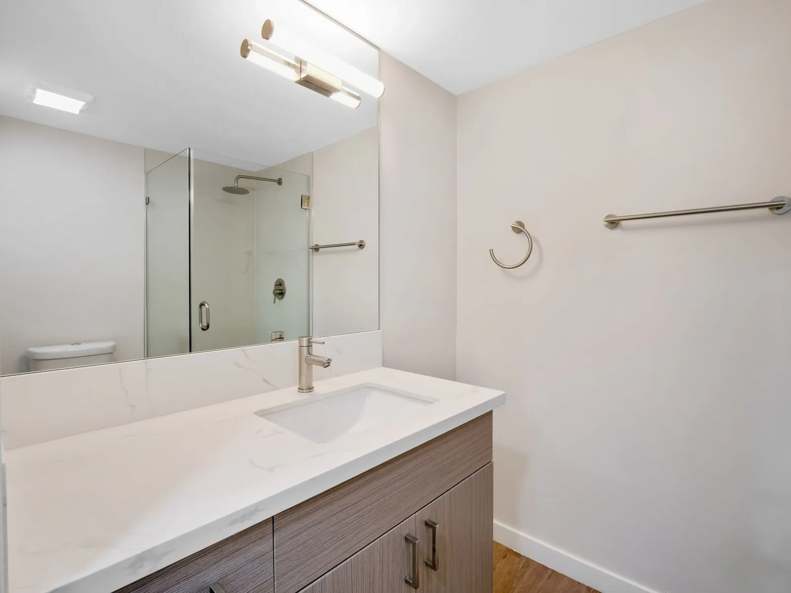 property for rent #19