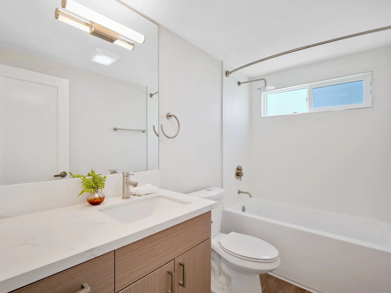 property for rent #17