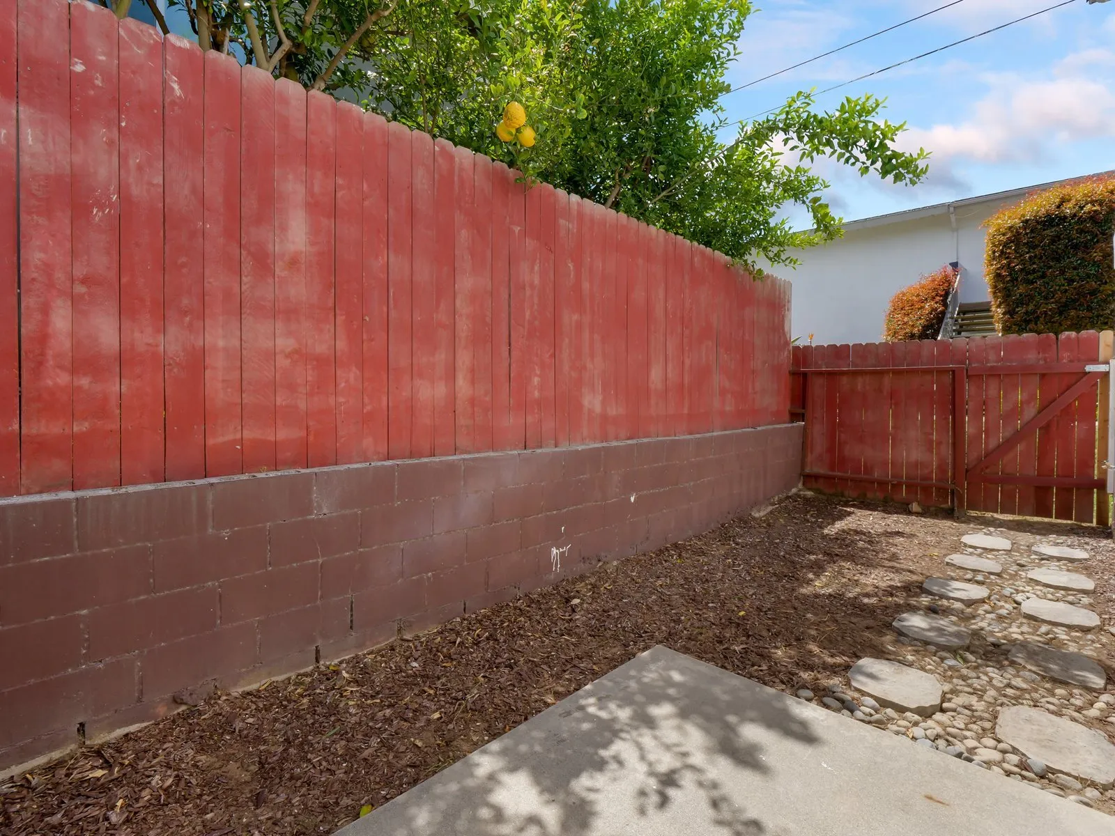 property for rent #15