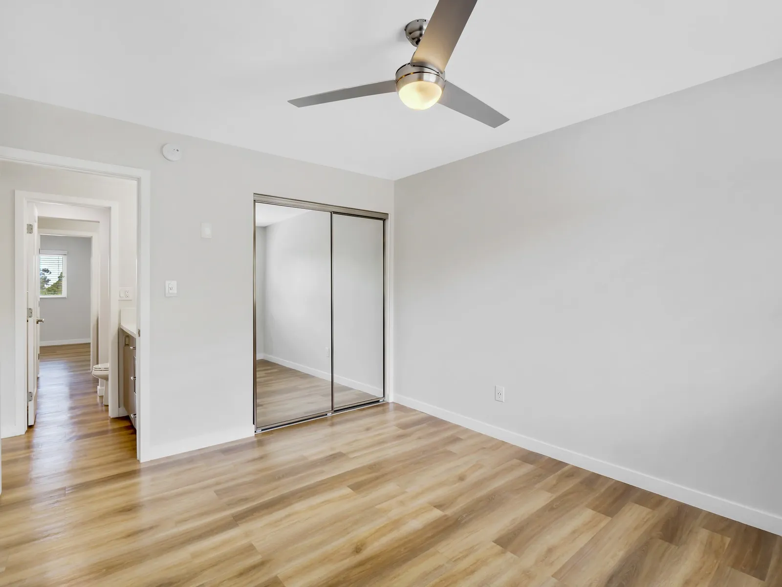 property for rent #9