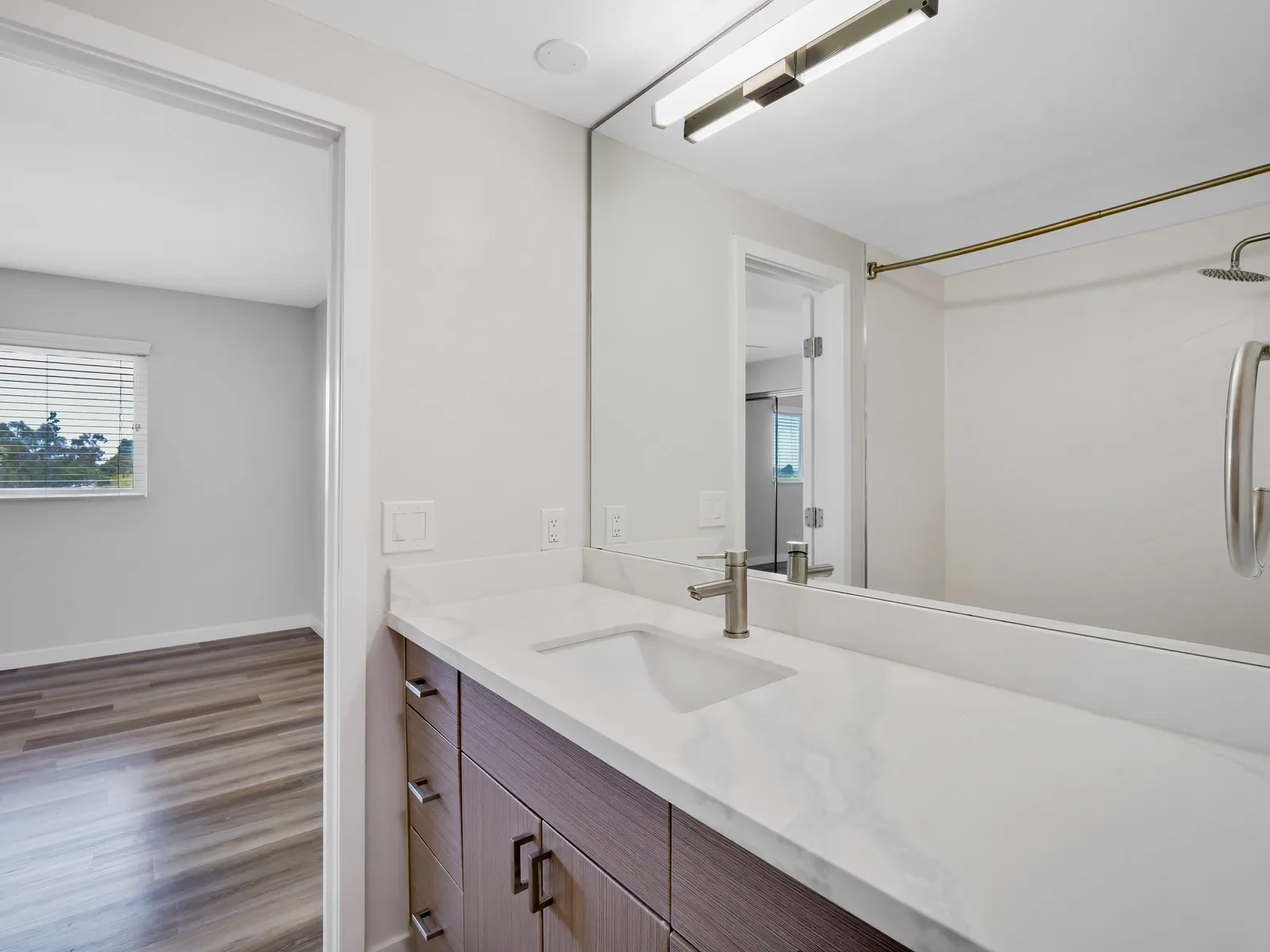 property for rent #20