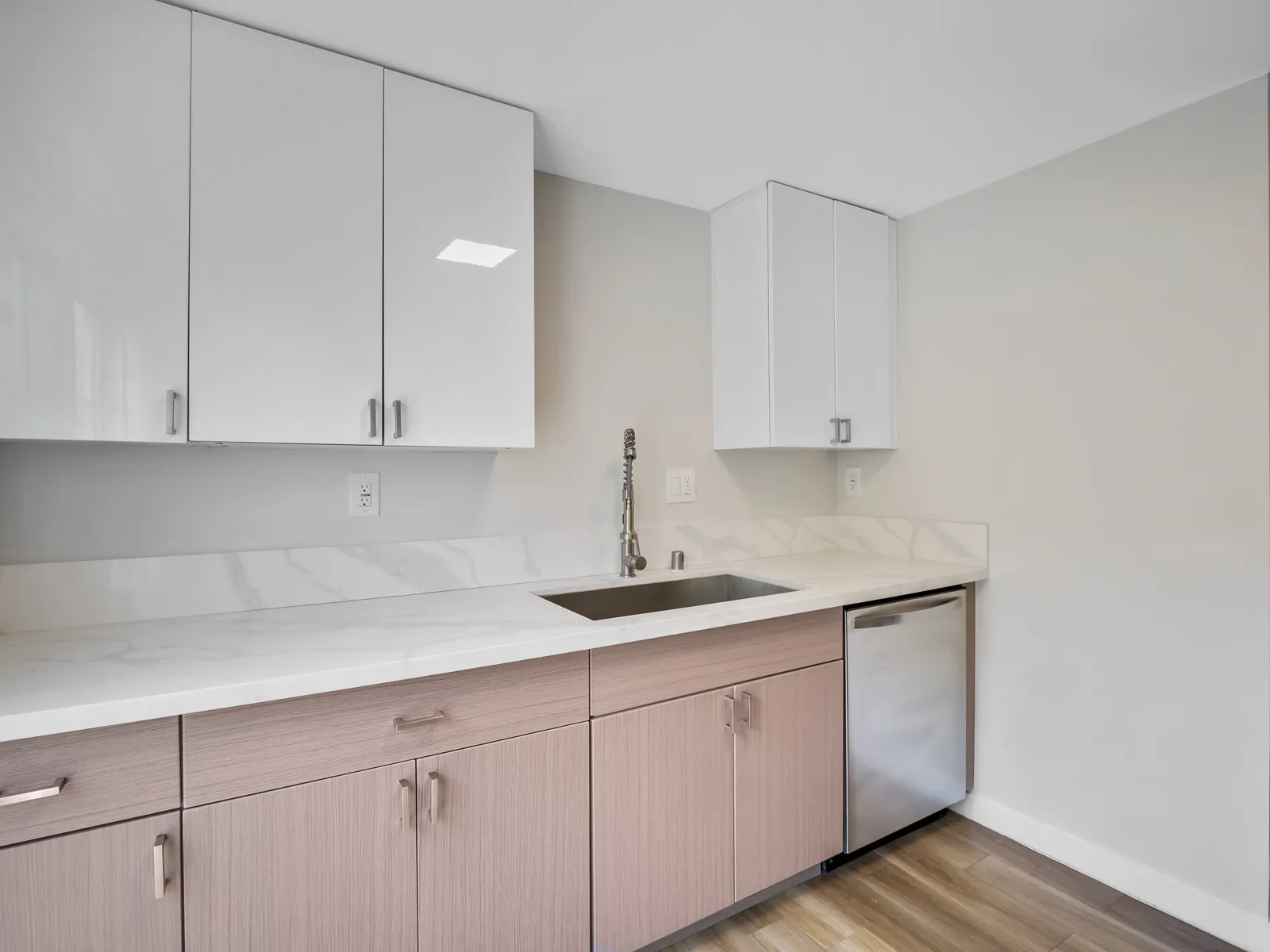 property for rent #15