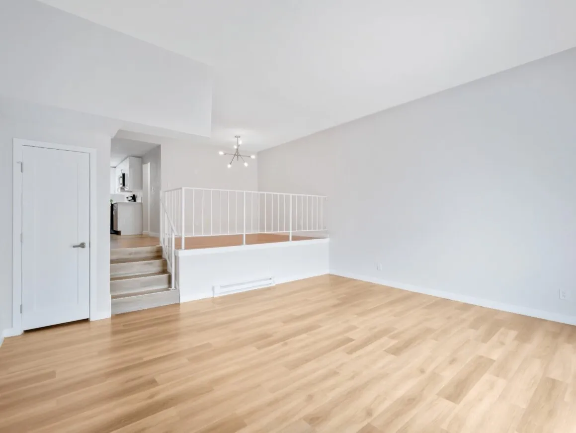 property for rent #10