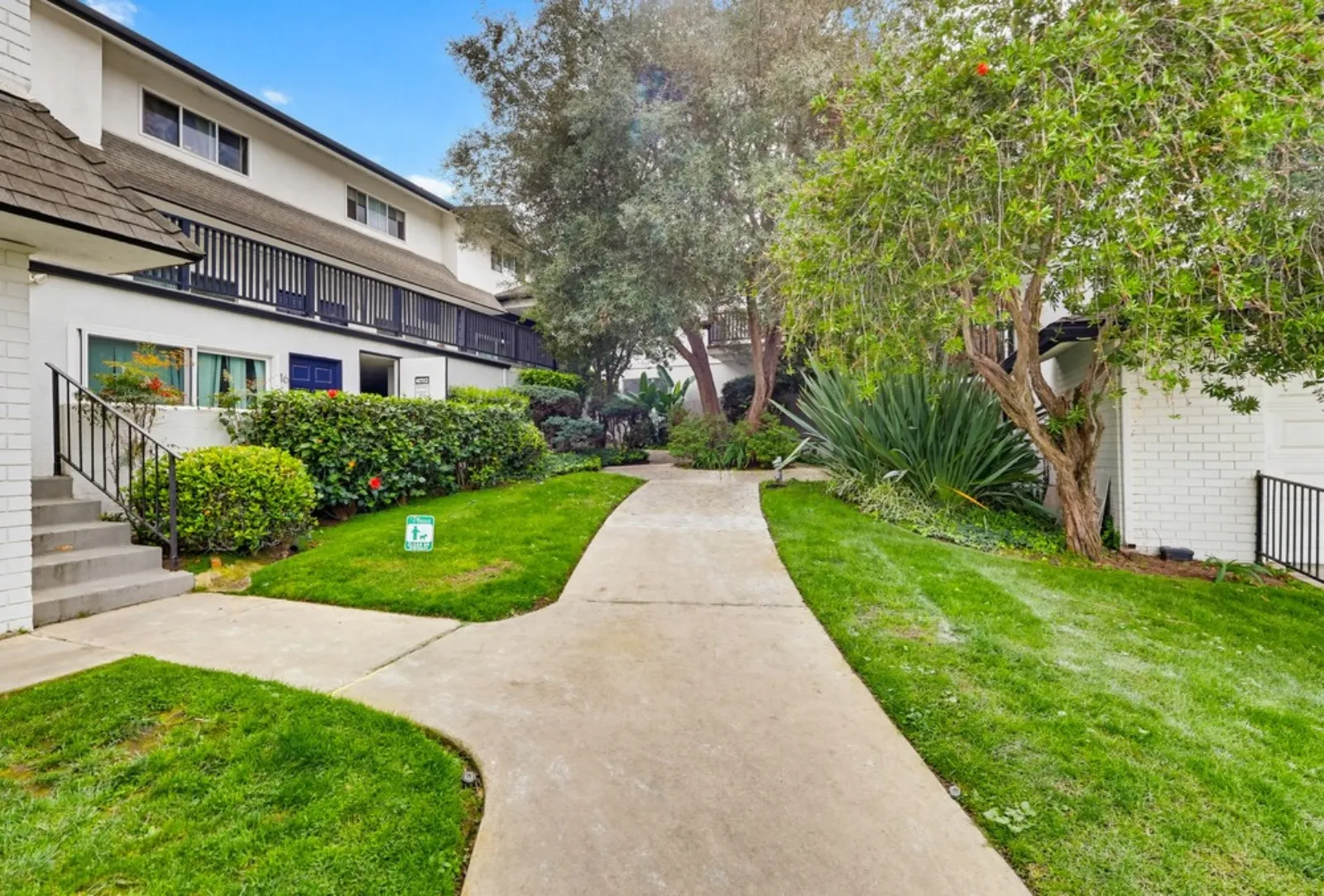 property for rent #4