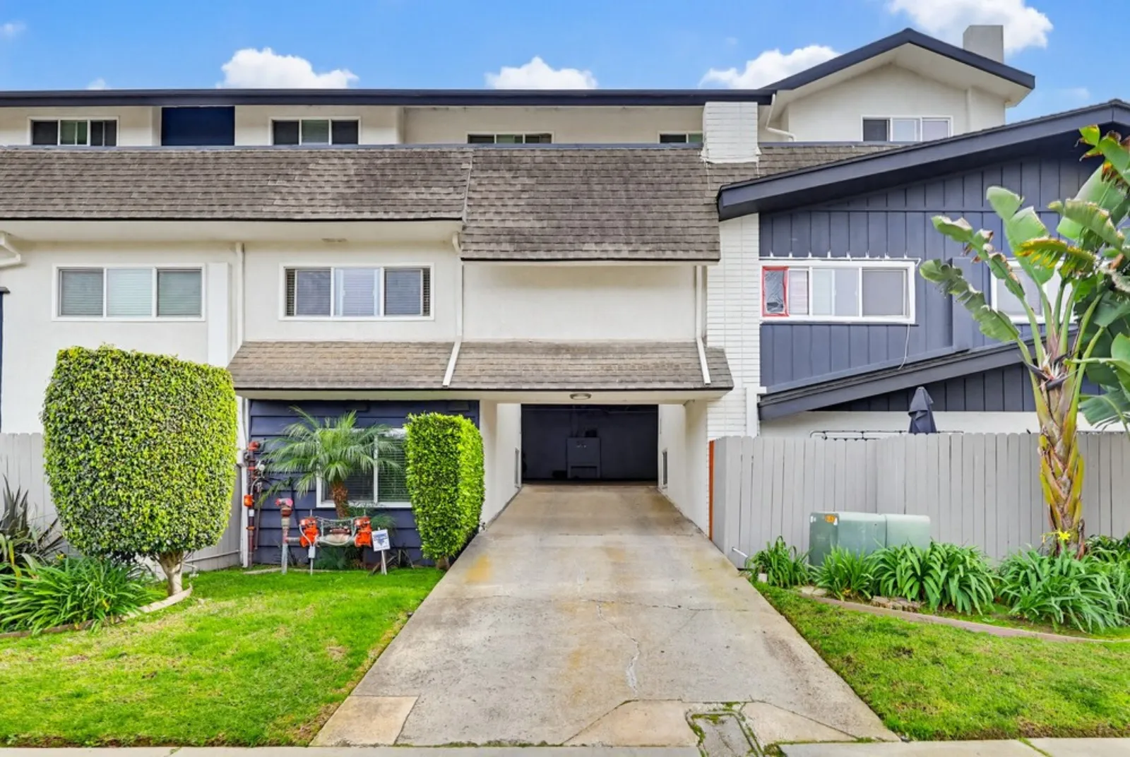 property for rent #19