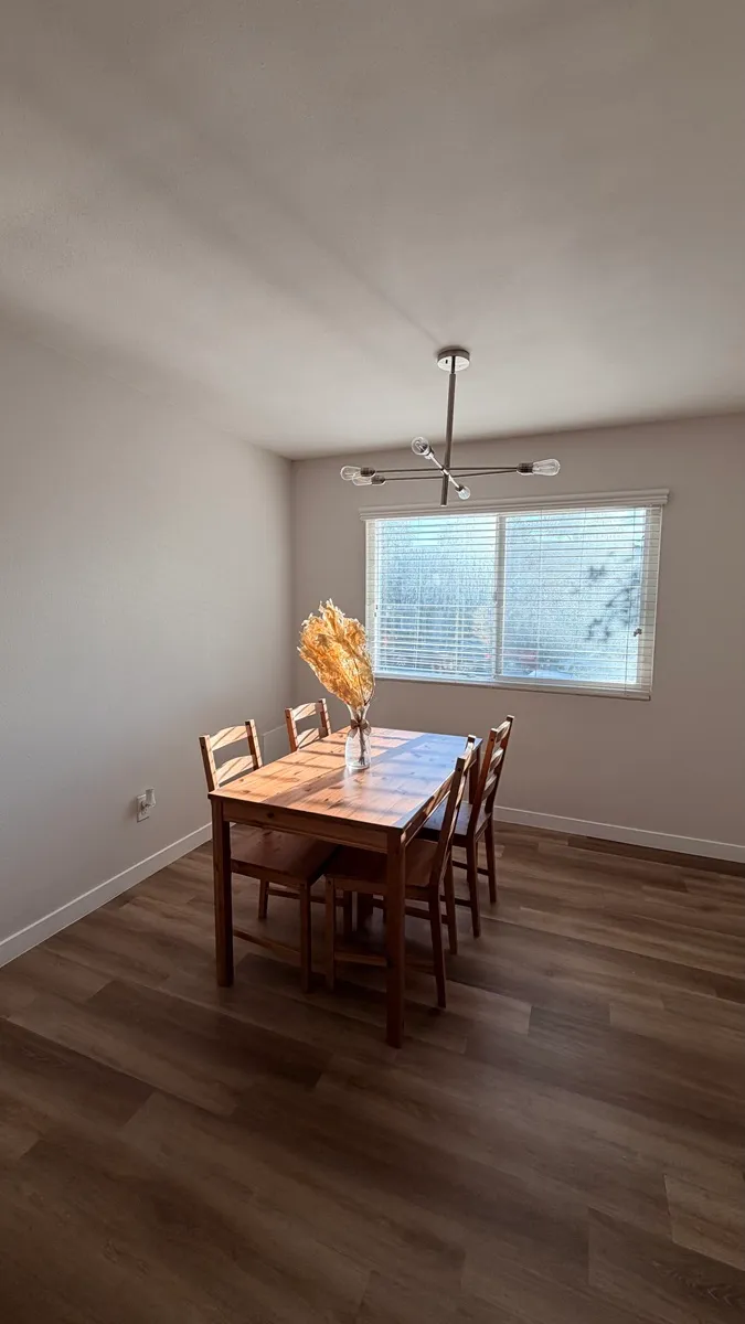 property for rent #12