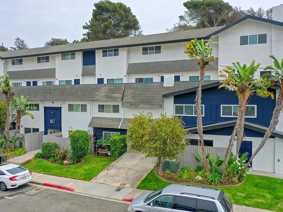 property for rent #3