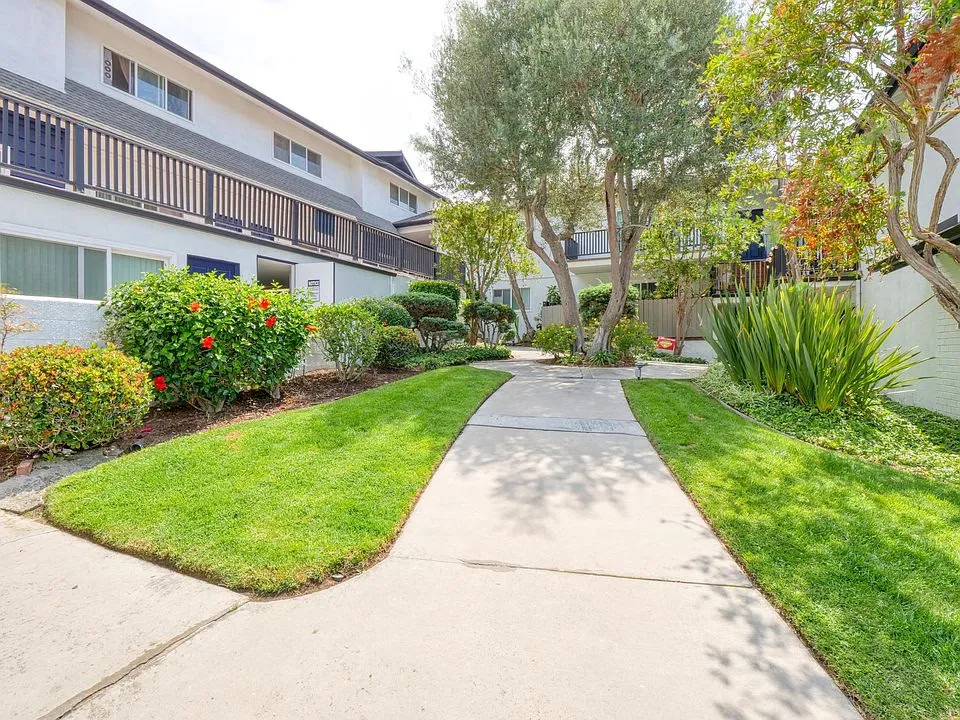 property for rent #2