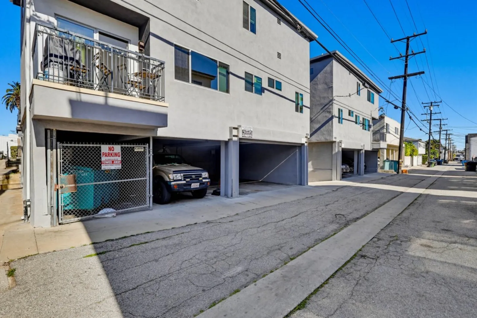 property for rent #11