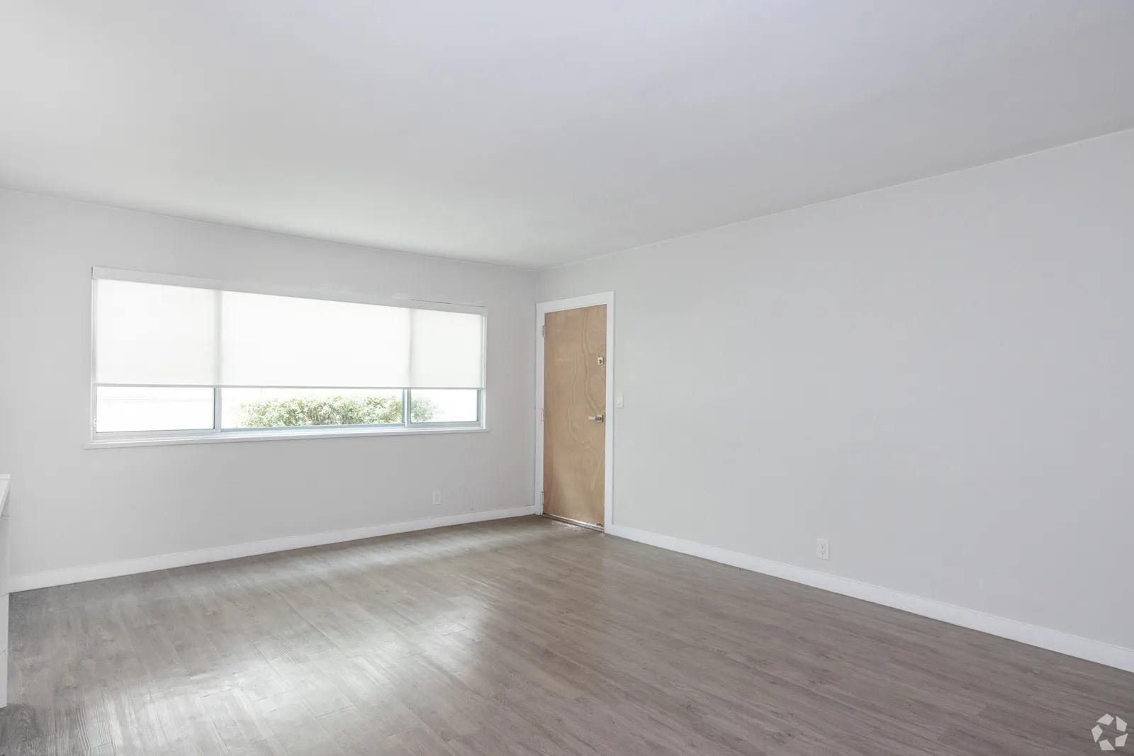 property for rent #14