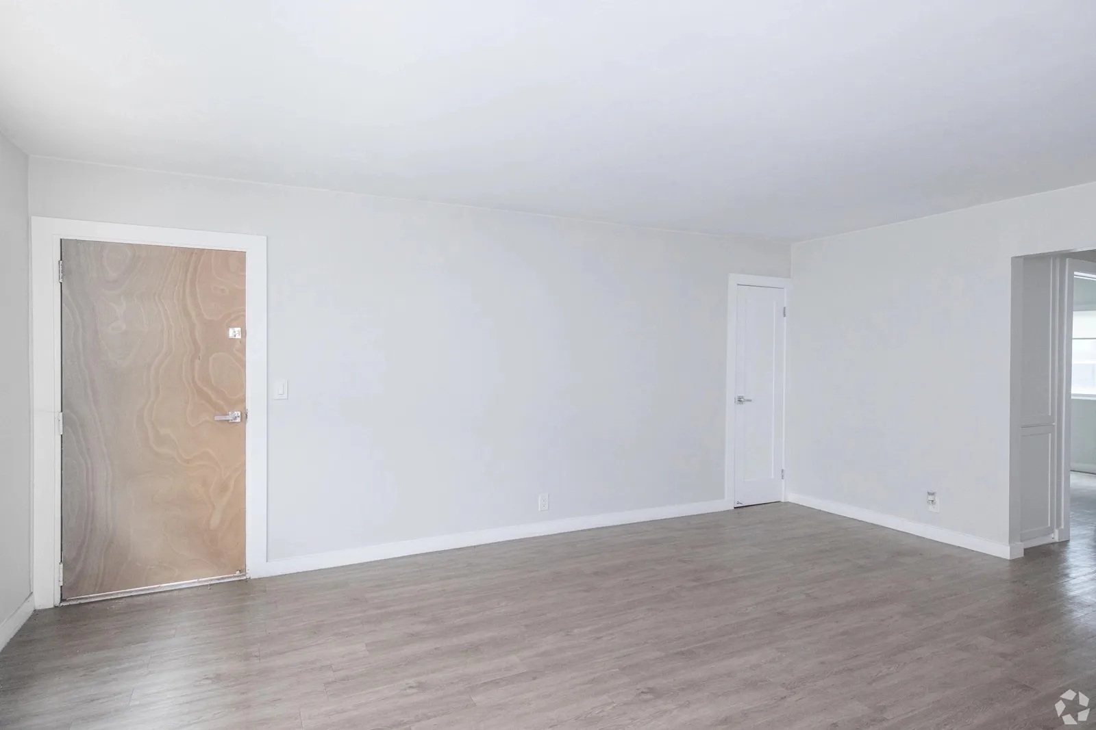 property for rent #16