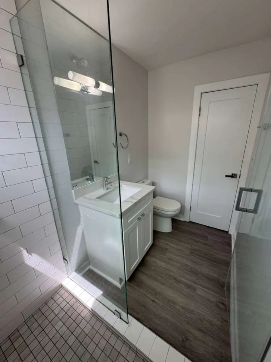 property for rent #16