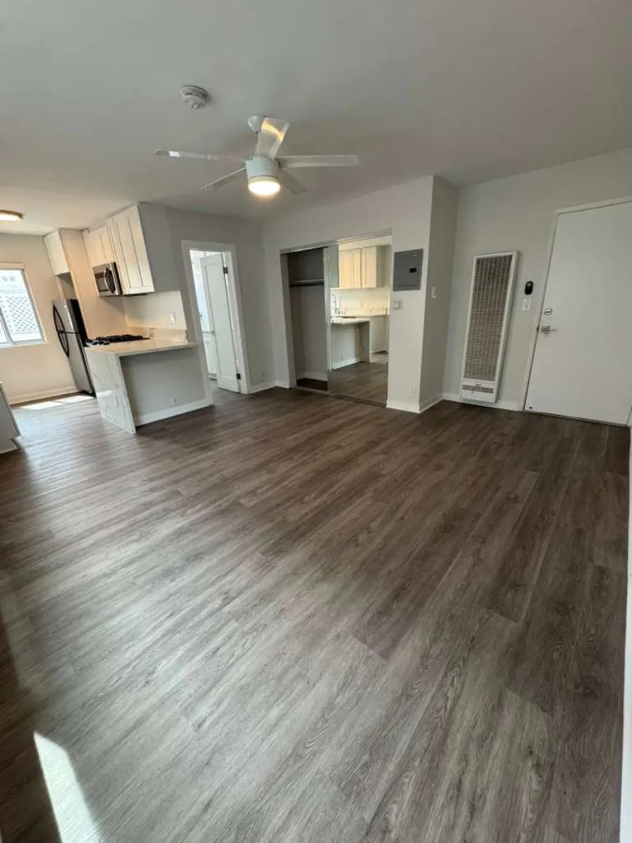 property for rent #10