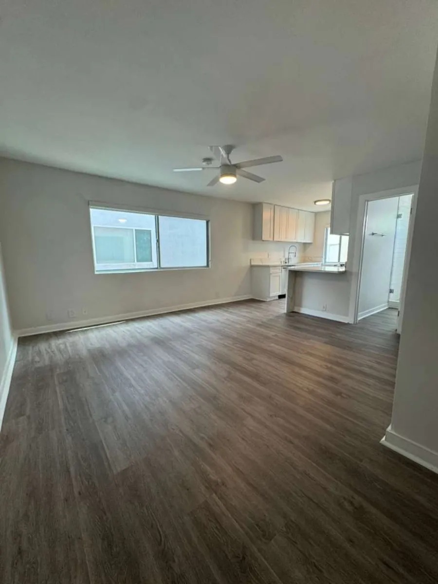 property for rent #8