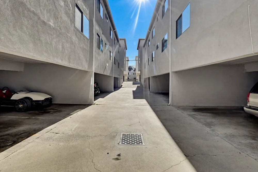 property for rent #7