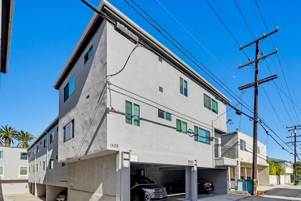 property for rent #3