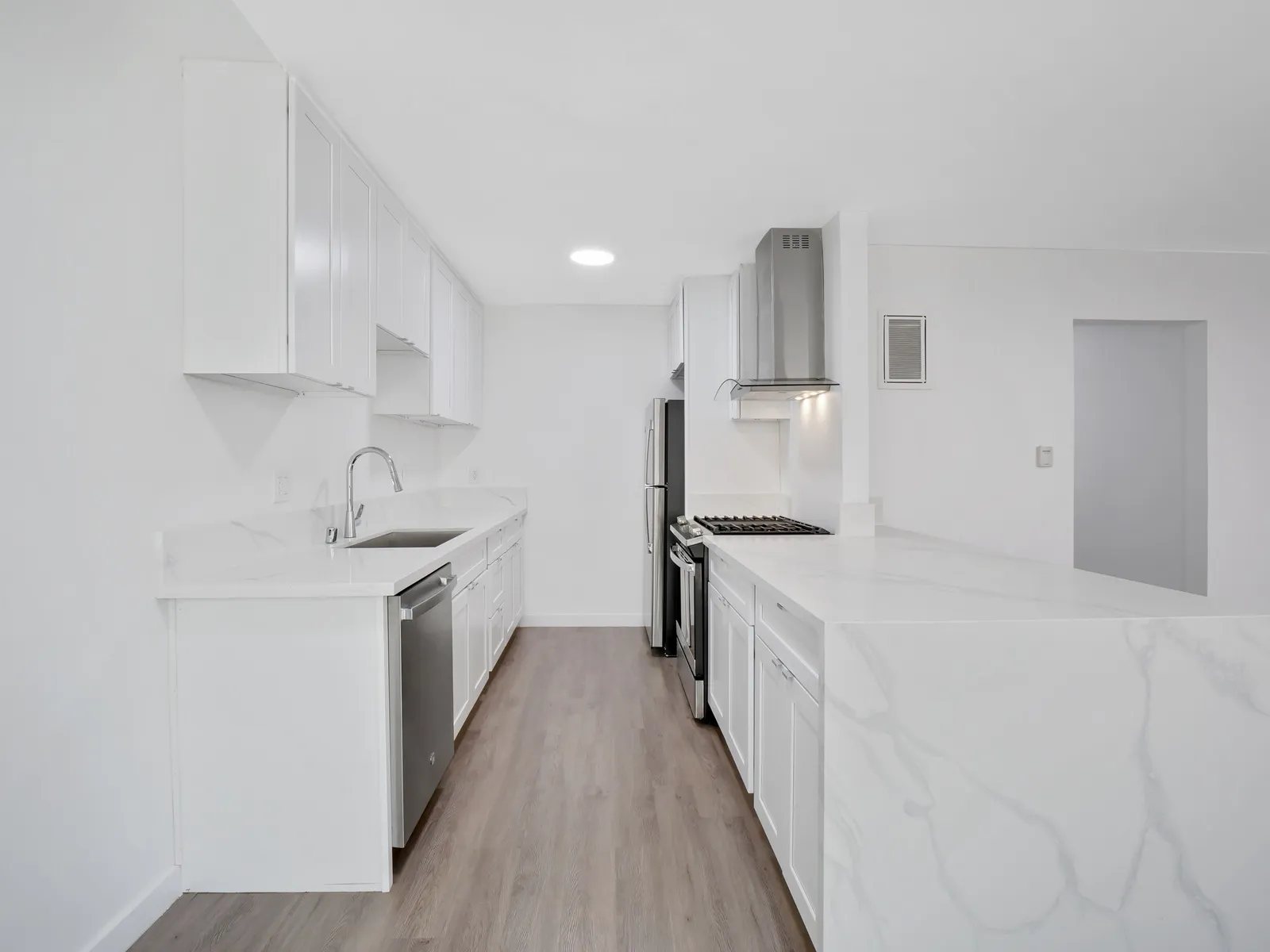 property for rent #4