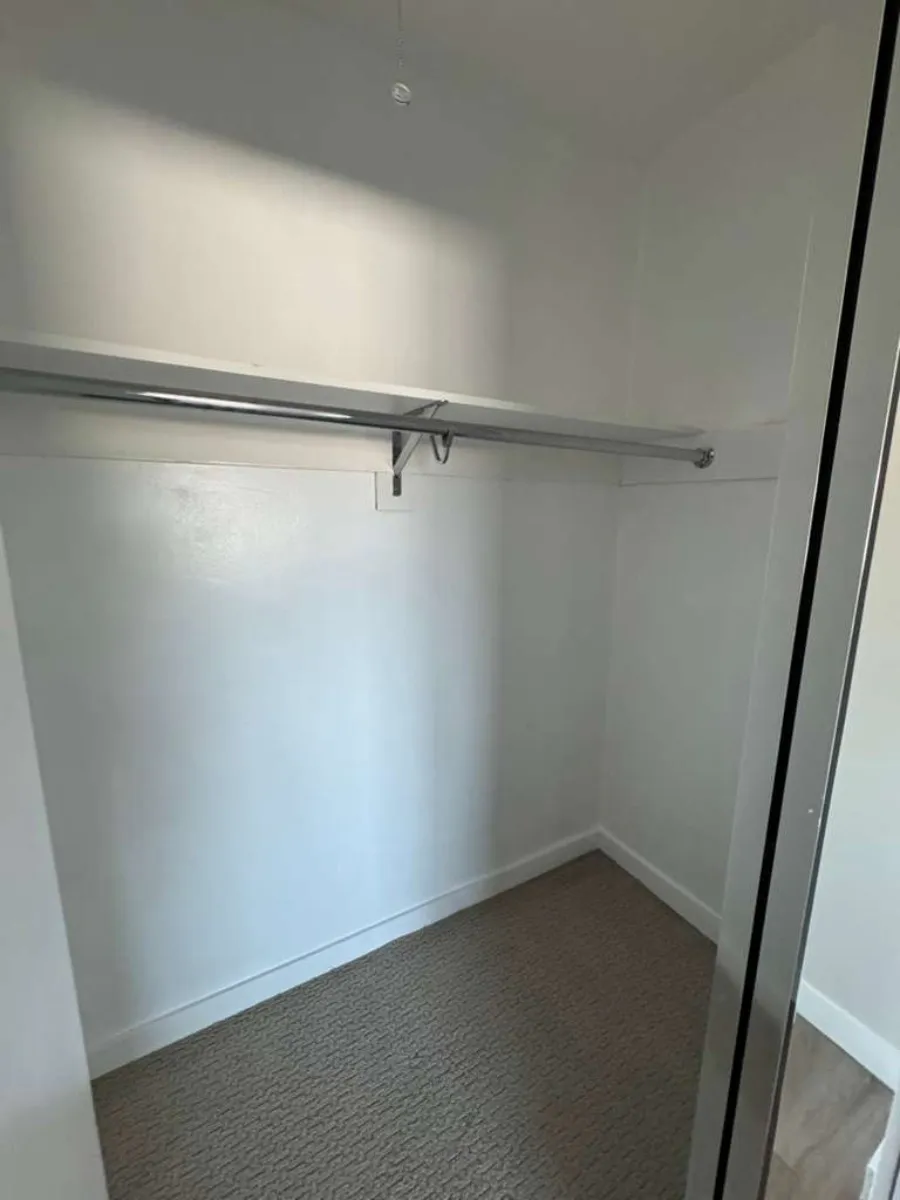 property for rent #18