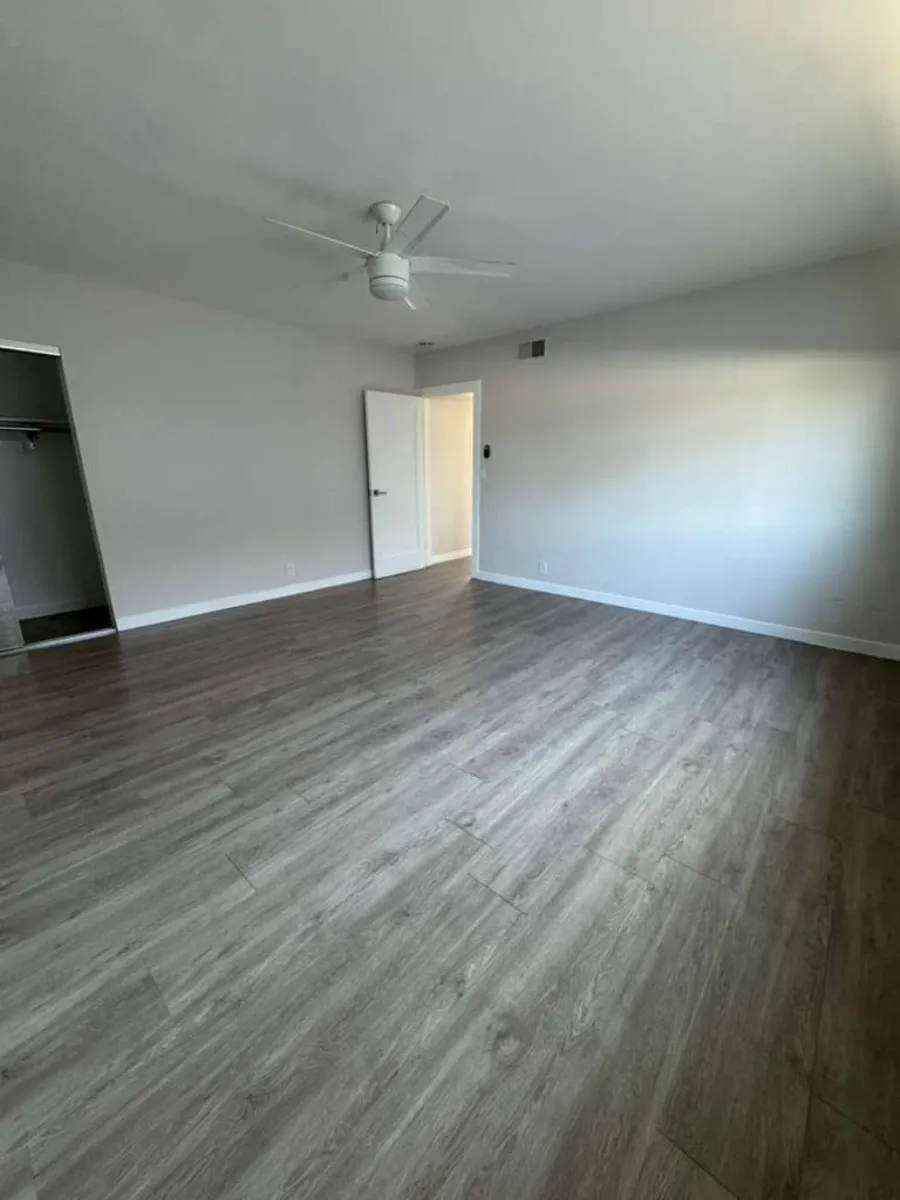 property for rent #9