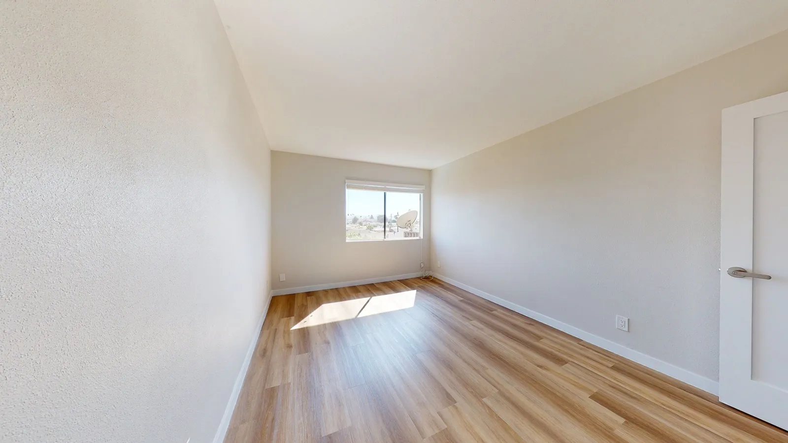 property for rent #15