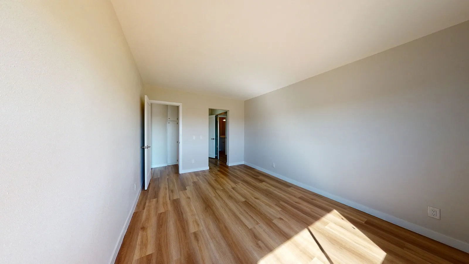 property for rent #16