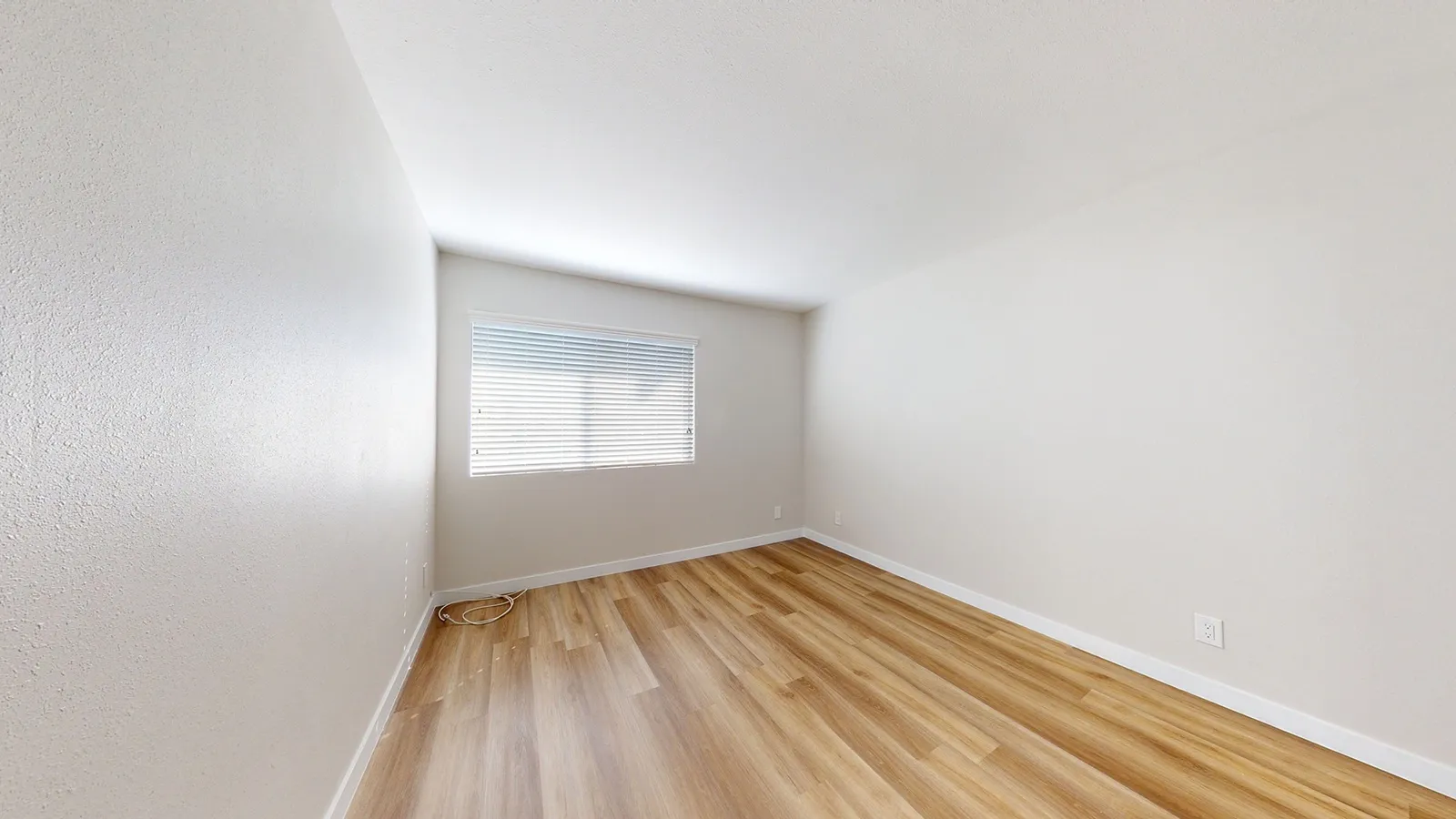 property for rent #23