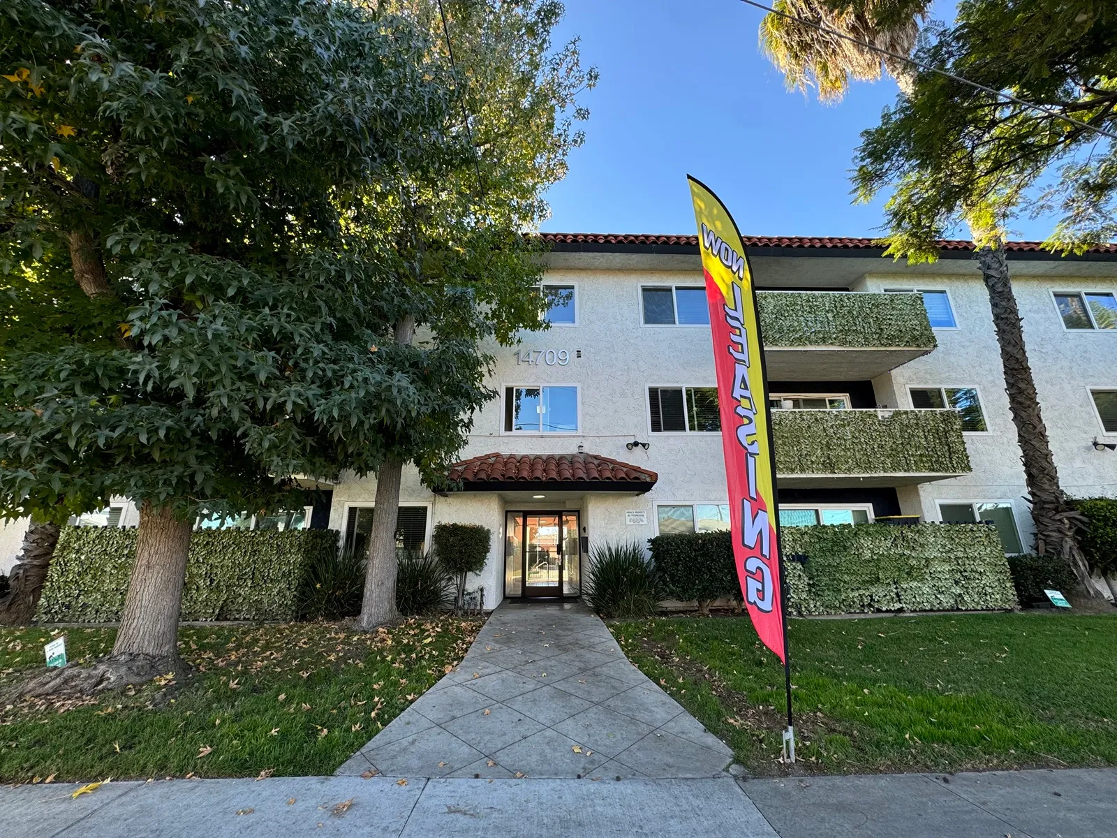 property for rent #1