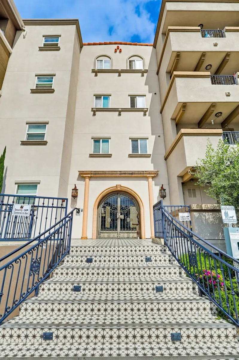 property for rent #6