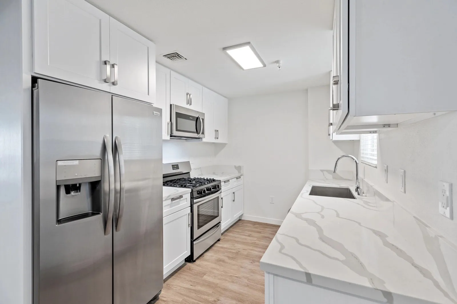 property for rent #7