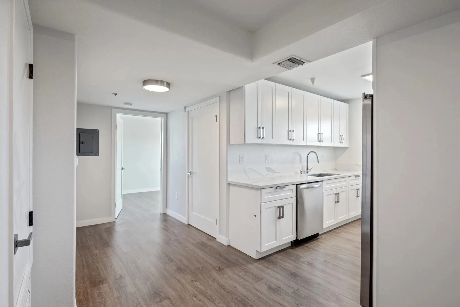 property for rent #9