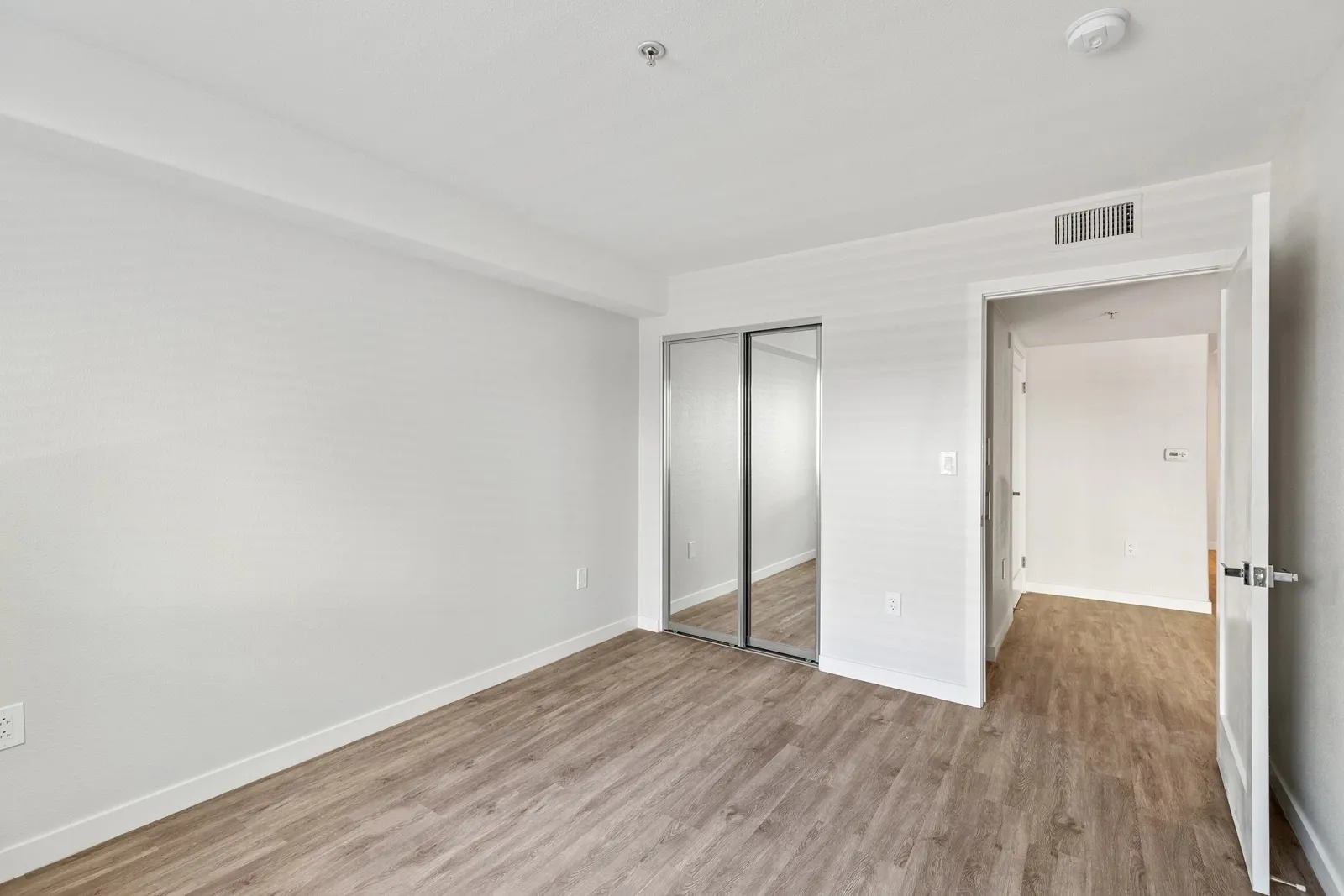 property for rent #20