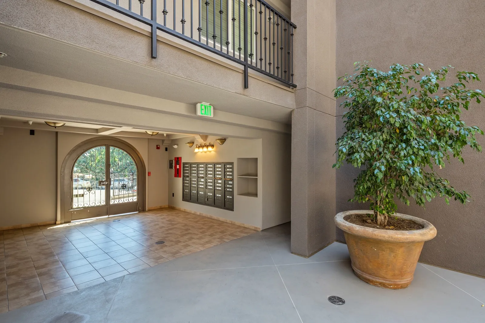 property for rent #5