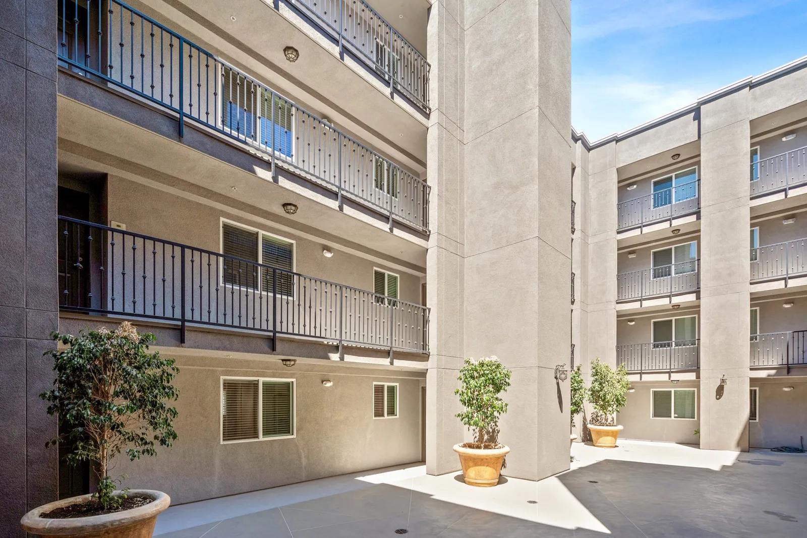 property for rent #7