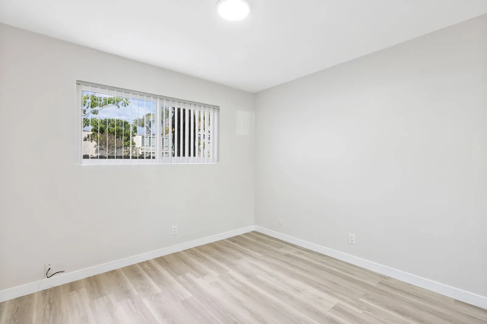 property for rent #15