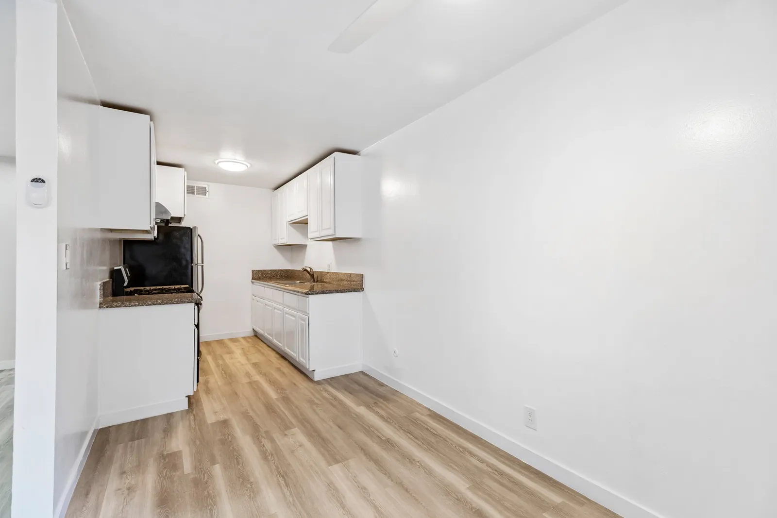 property for rent #4