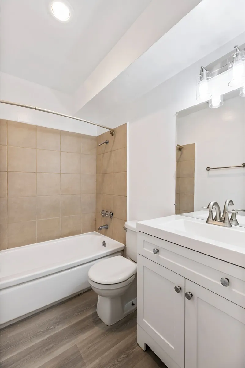 property for rent #18