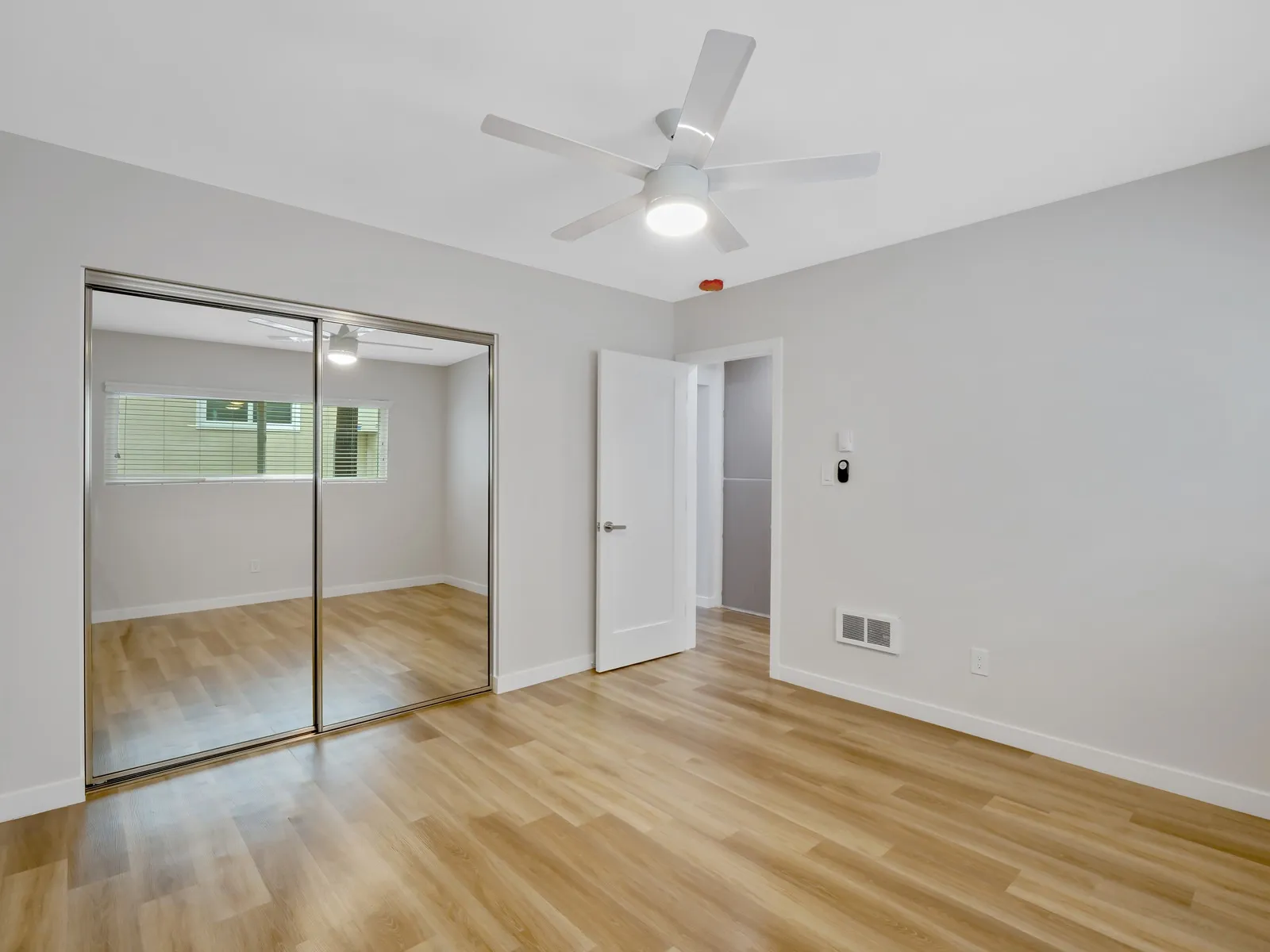 property for rent #17