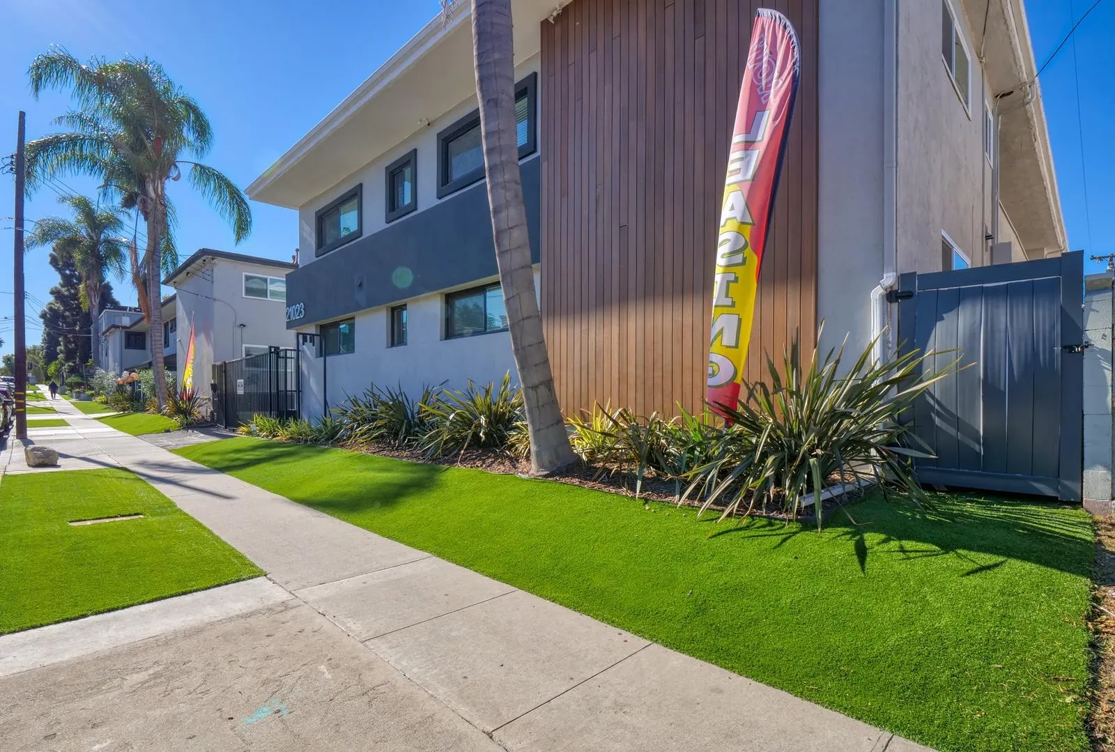 property for rent #1