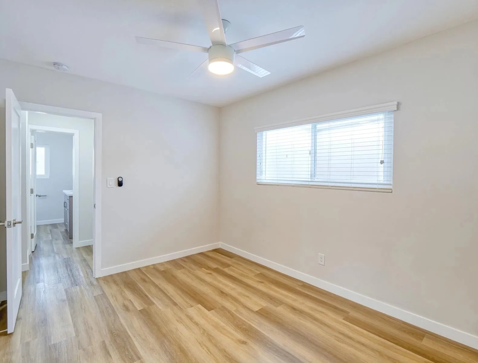 property for rent #10