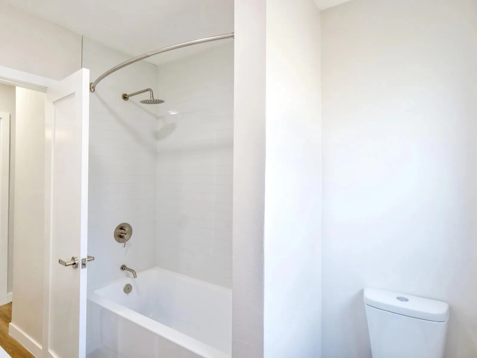 property for rent #16