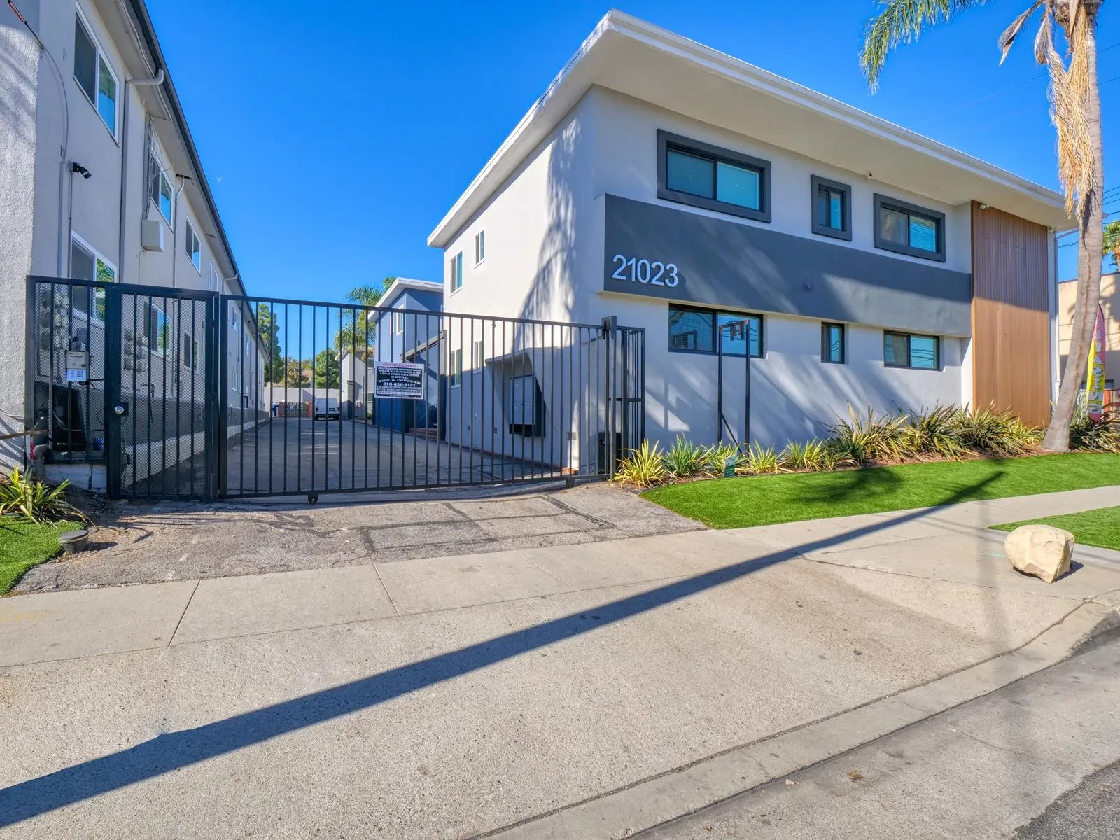 property for rent #2