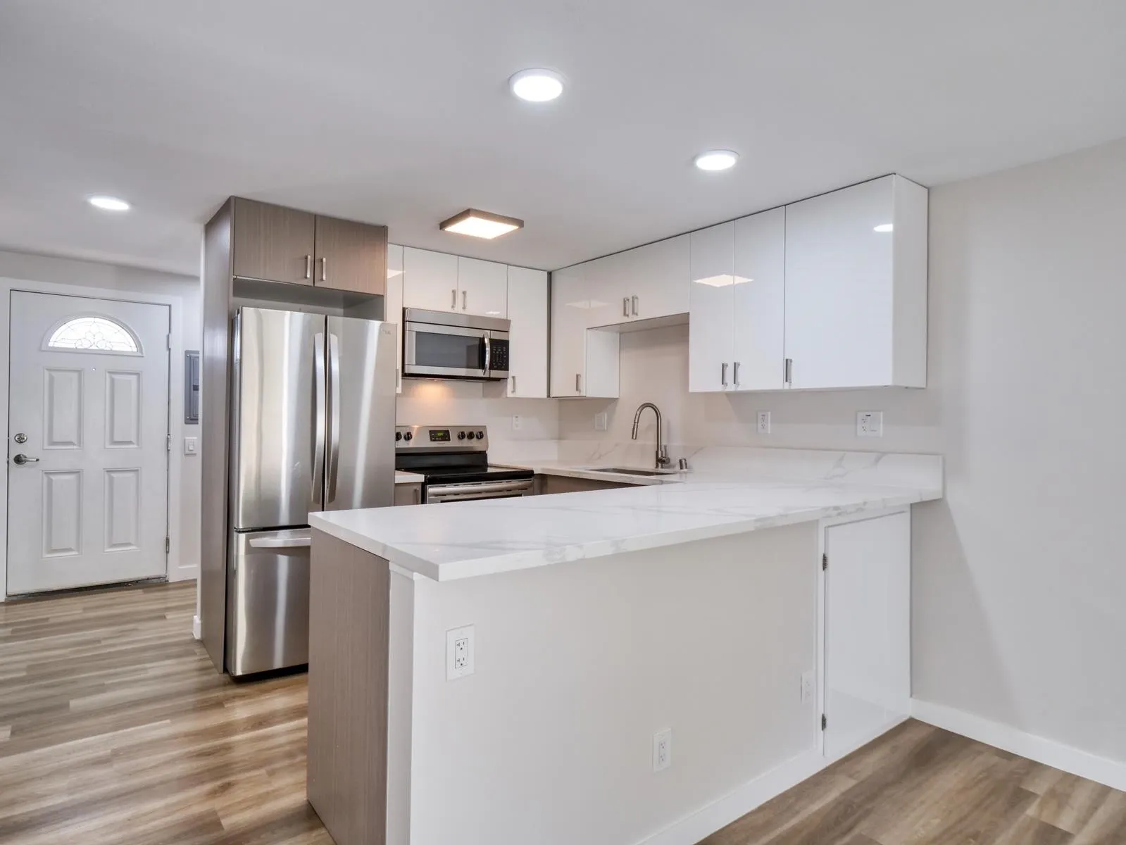 property for rent #12