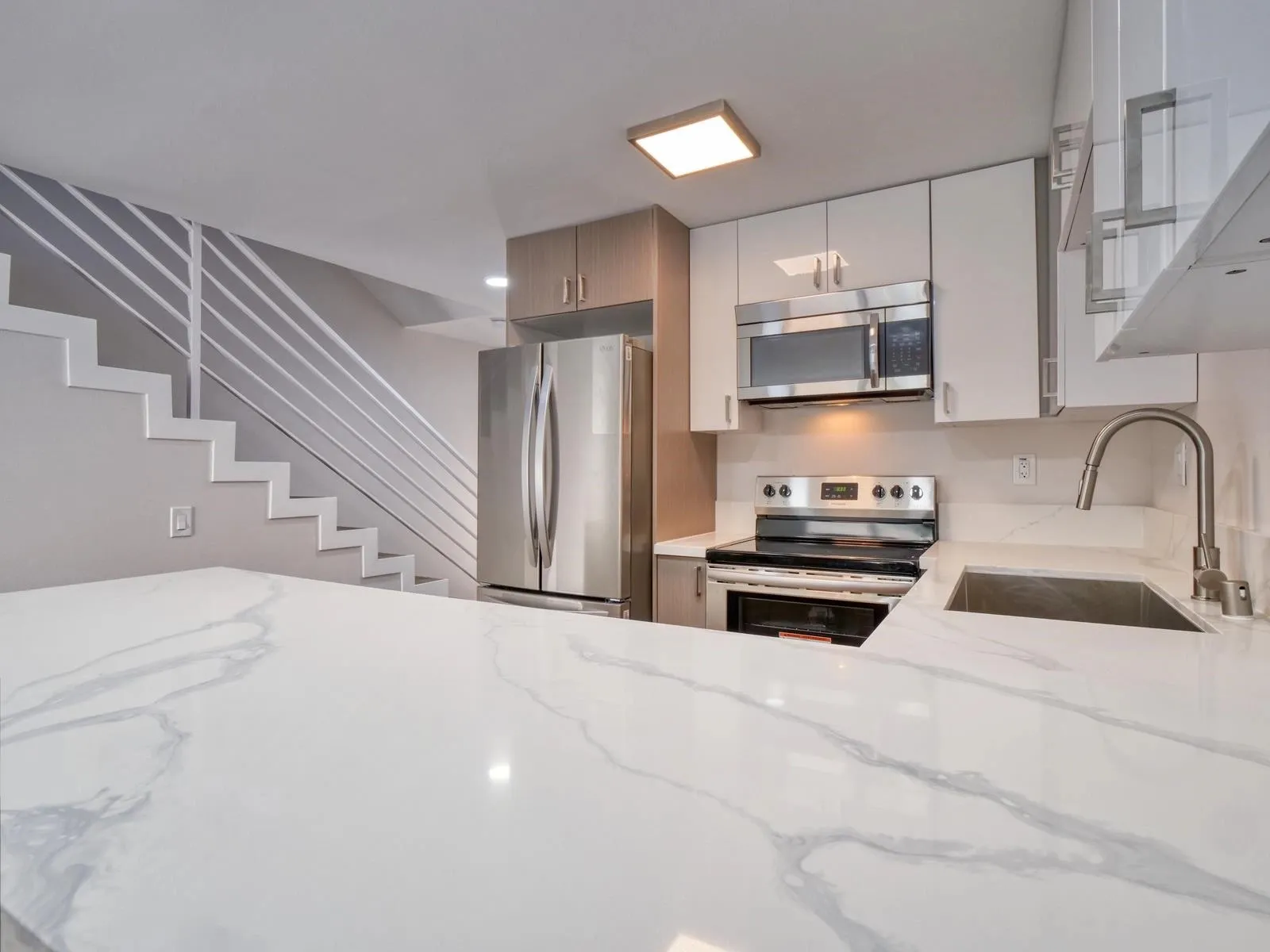 property for rent #9