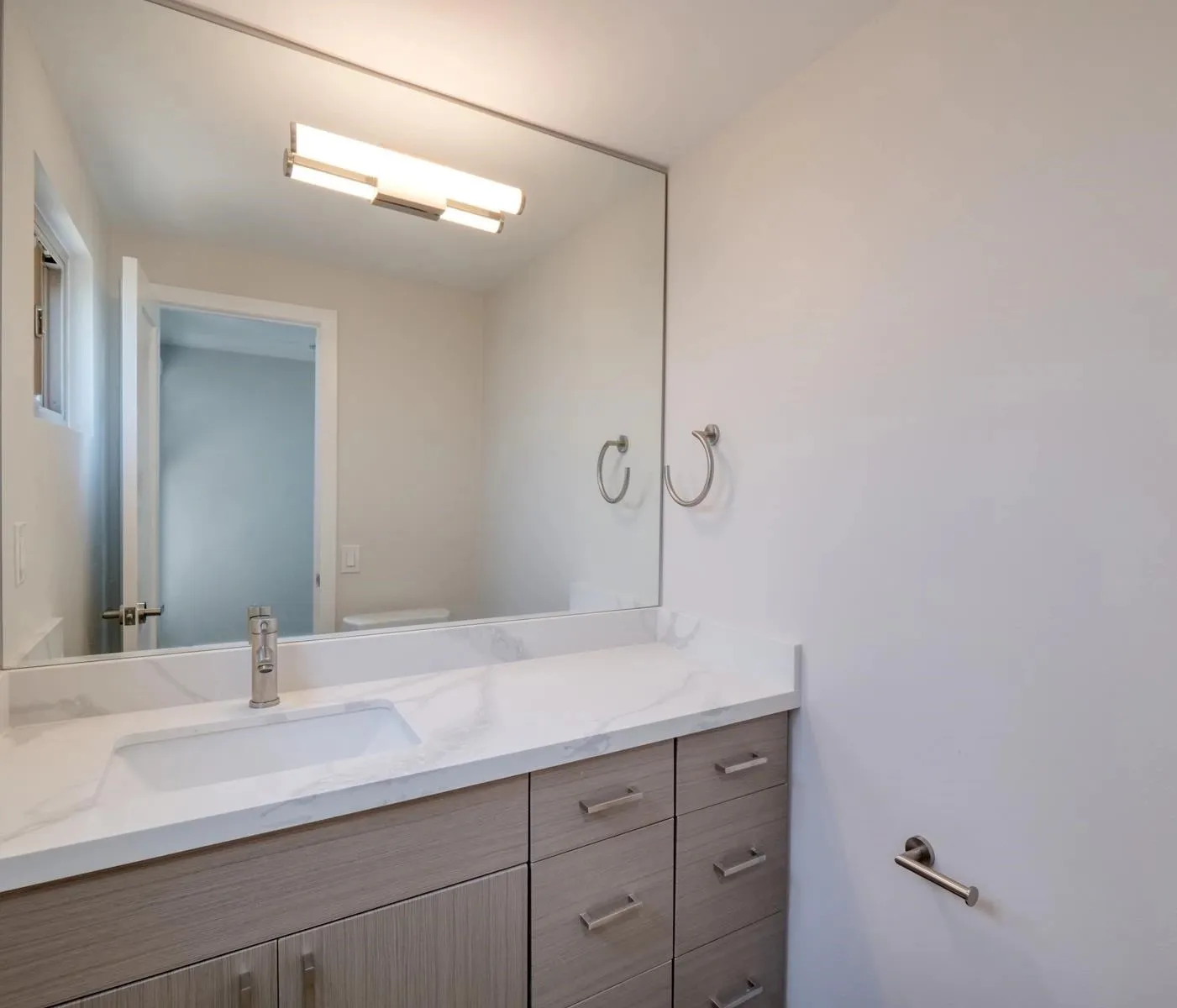 property for rent #18