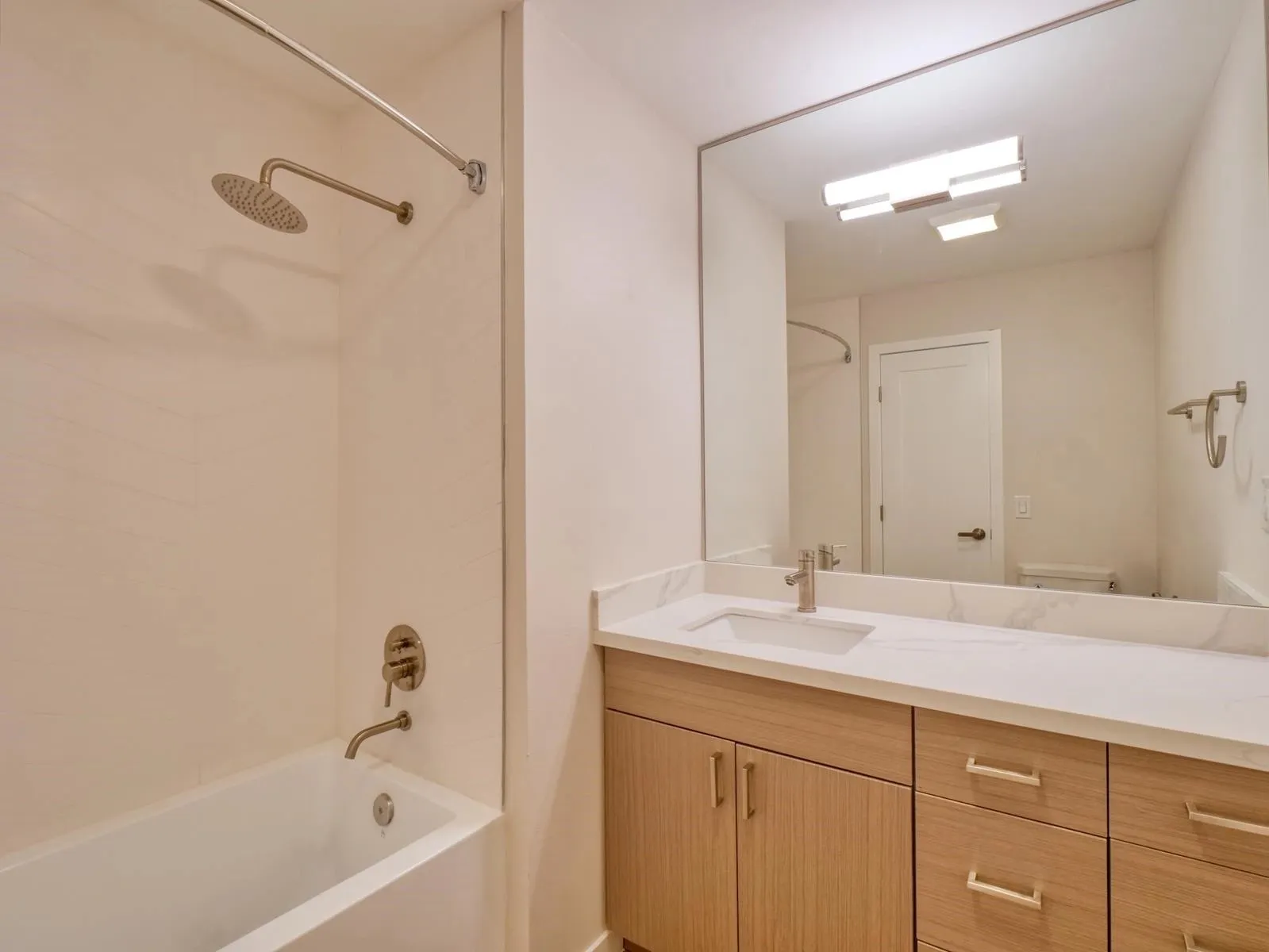 property for rent #20