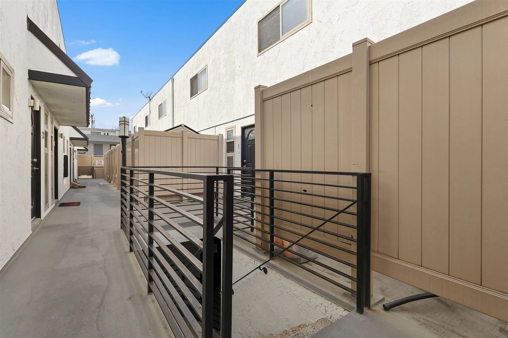 property for rent #8